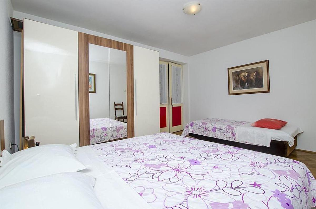 Apartments By The Sea Baska Voda, Makarska - 12714 ภายนอก รูปภาพ